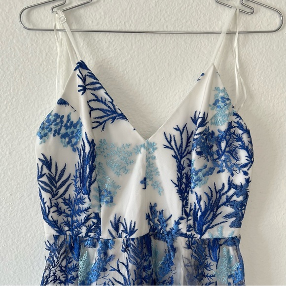 Nicole Miller White with Blue Floral Embroidered Sheer Overlay Maxi Dress - Picture 3 of 11